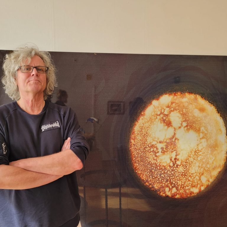Mis het niet, de meet & greet met Machiel Braaksma zondag 26 mei in Stedelijk Museum Meppel.